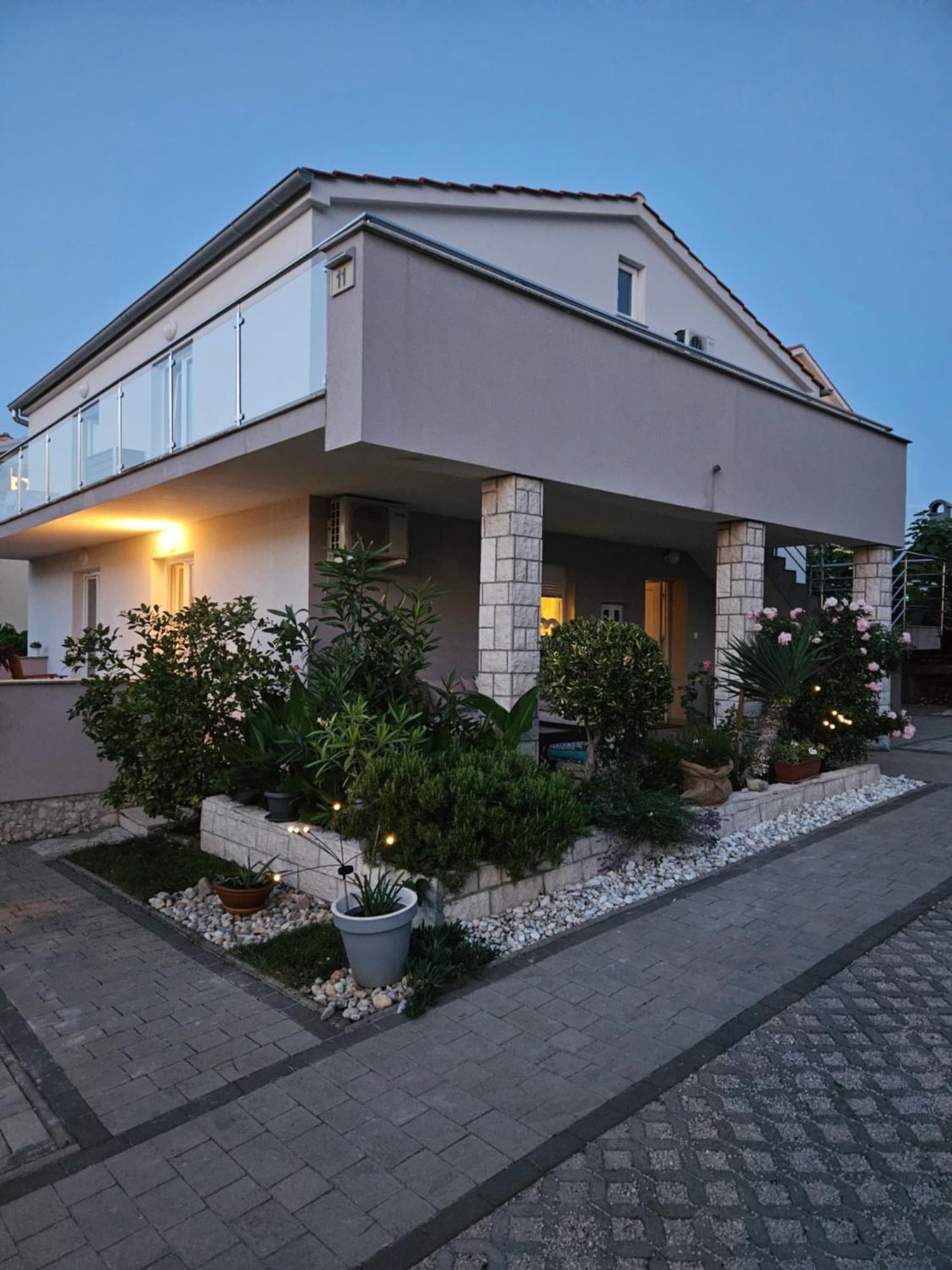 Apartments Melin Малинска Экстерьер фото