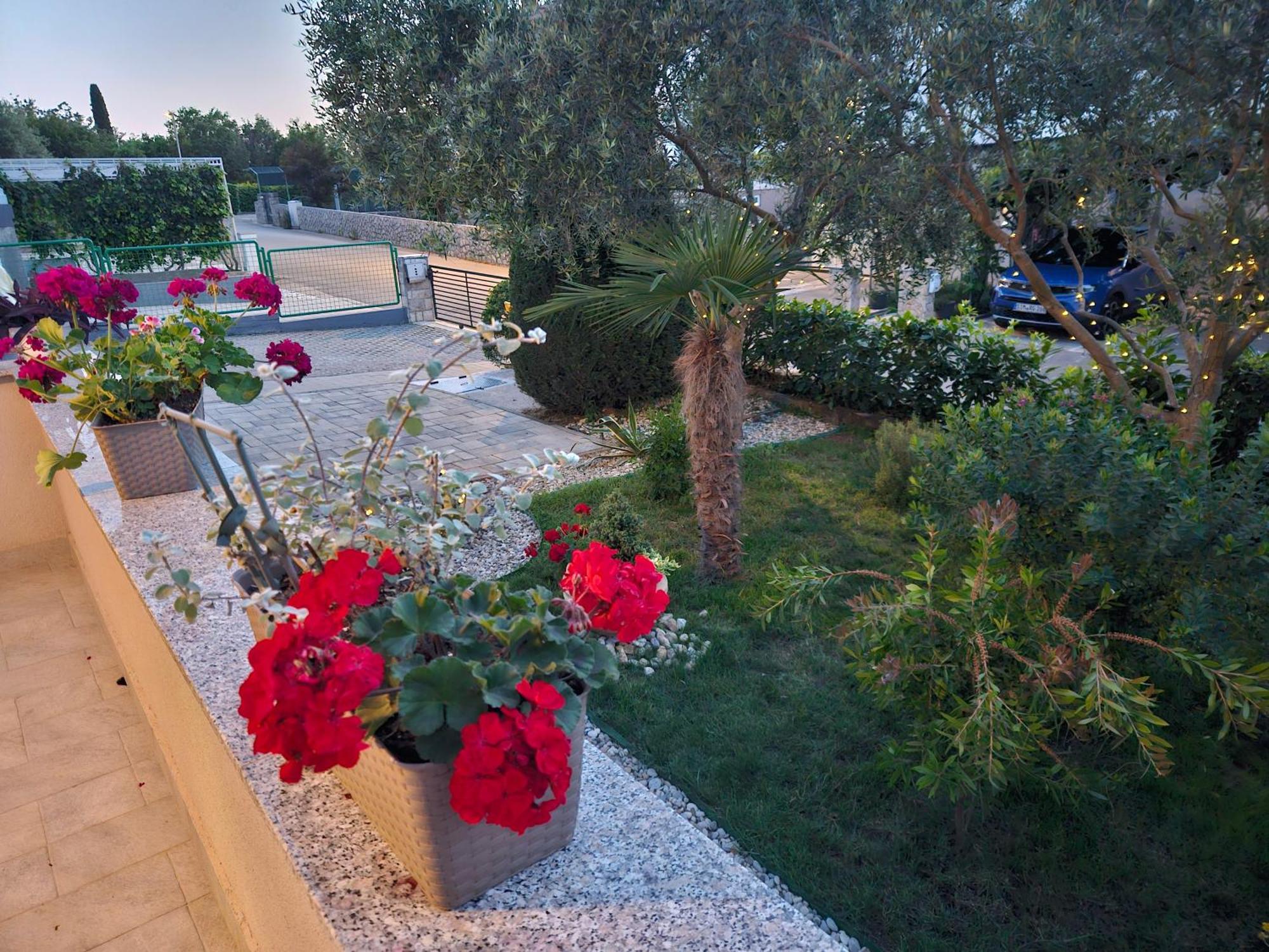 Apartments Melin Малинска Экстерьер фото