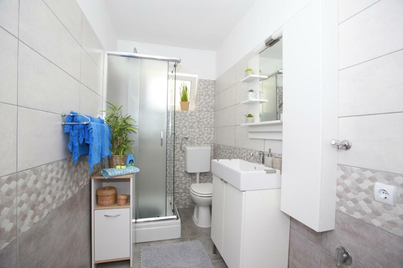 Apartments Melin Малинска Экстерьер фото